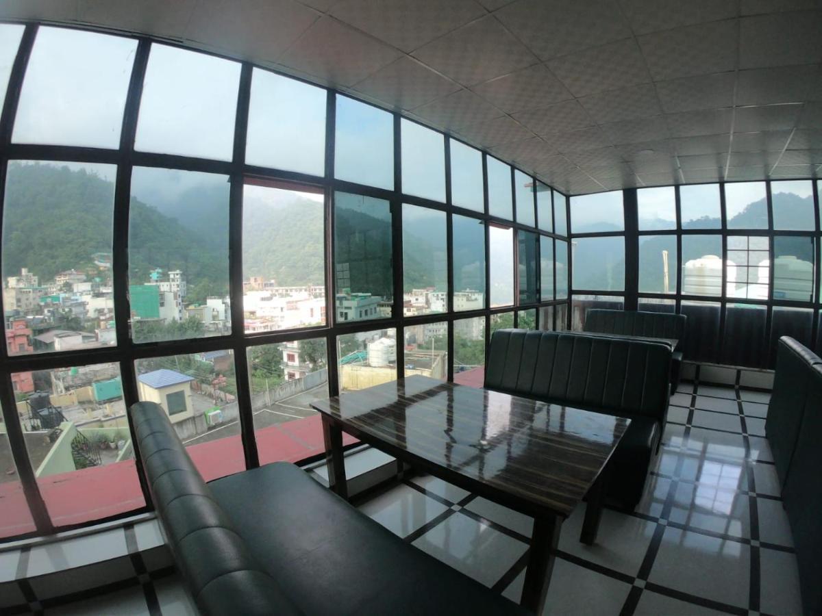 The Mountain View Hostel Rishikesh Bagian luar foto