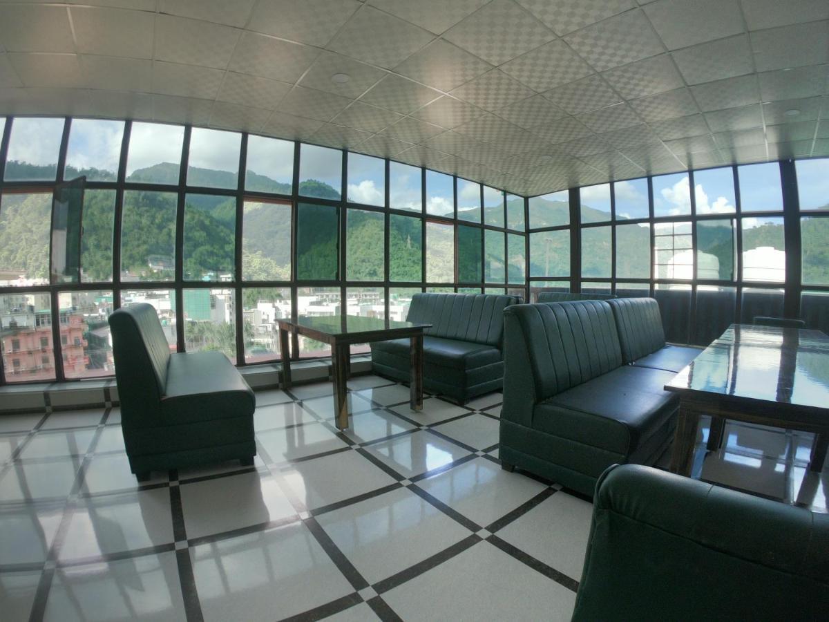 The Mountain View Hostel Rishikesh Bagian luar foto