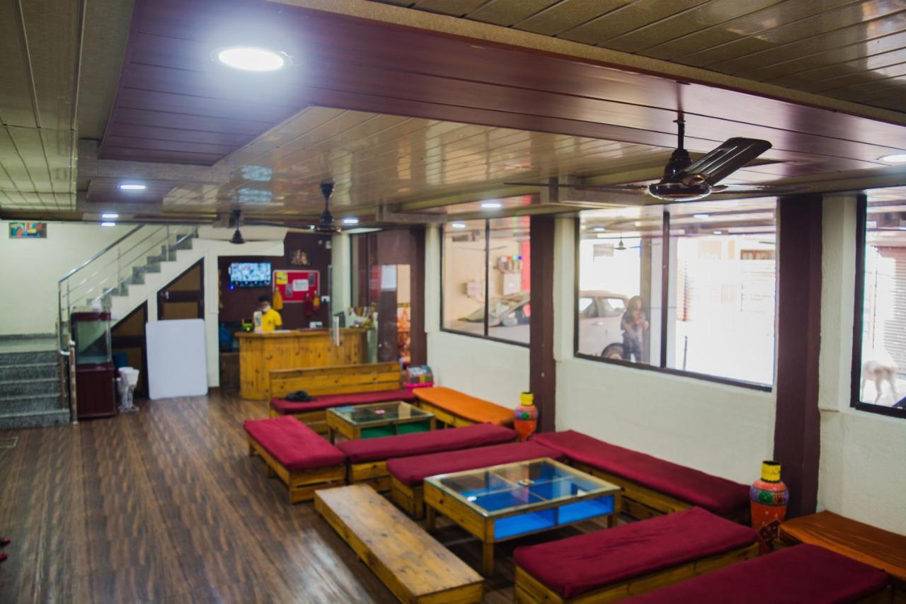 The Mountain View Hostel Rishikesh Bagian luar foto
