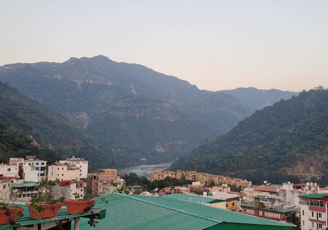 The Mountain View Hostel Rishikesh Bagian luar foto